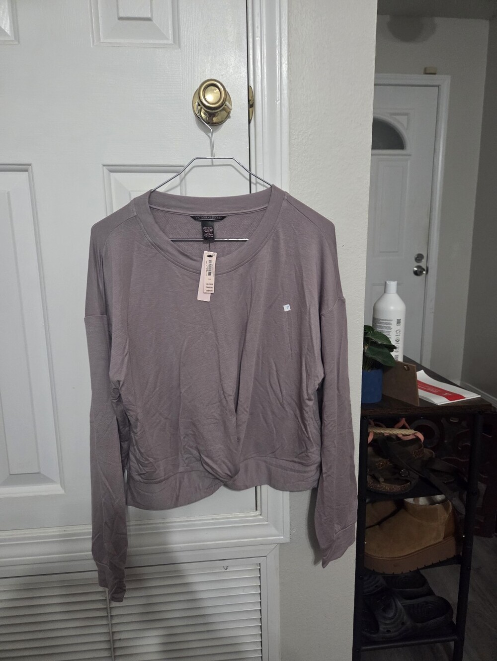 Victorias Secret Long-Sleeve Twist Front Top in Dusty Mauve